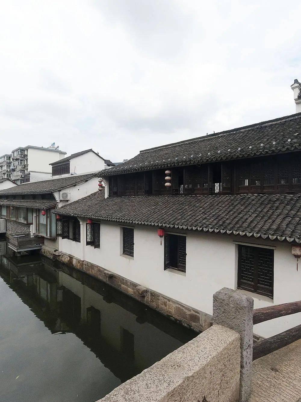 冷知识分享平台-发现惊人的是不是摩羯座的男人比较善变知识!
